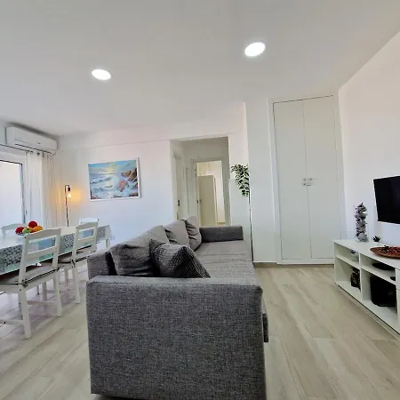 Blue Sun Armacao Appartamento